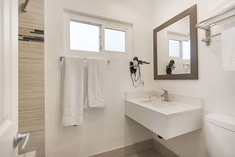 Start the day with a fresh vanity and fluffy towels.