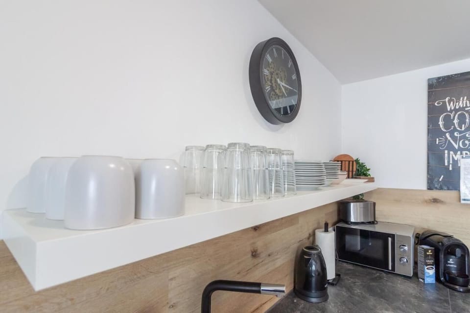 Our fully equipped kitchen (2)