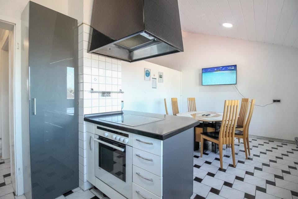 Our fully equipped kitchen (3)
