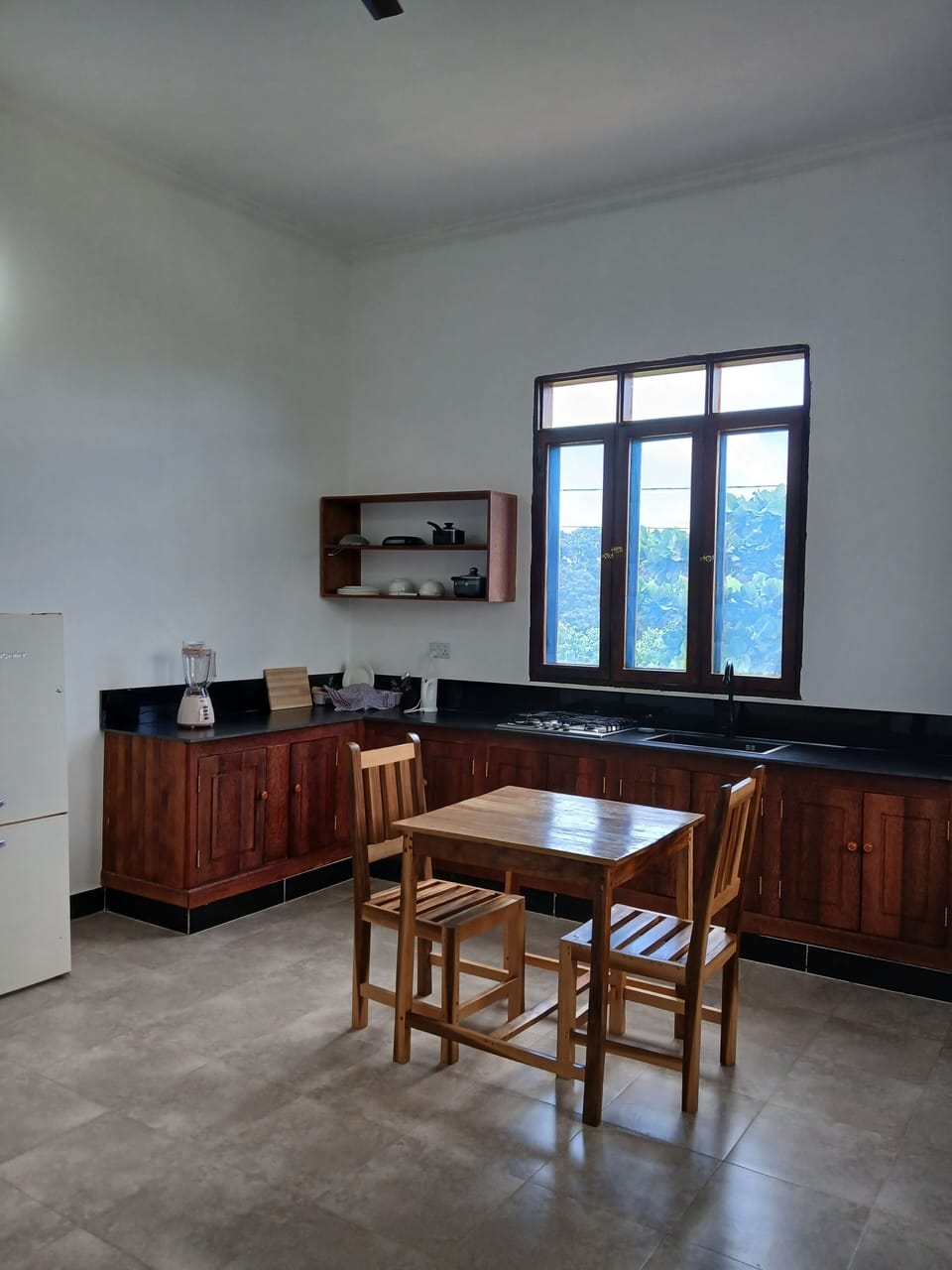 Kitchen (2)