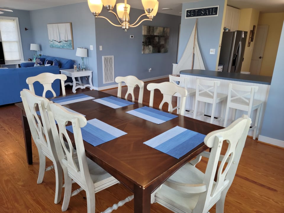 Dining room - second level