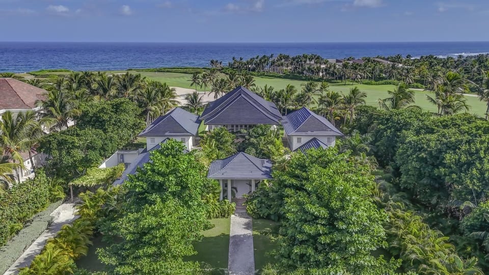 Corales 49 Elegant Ocean View Sanctuary (4967)