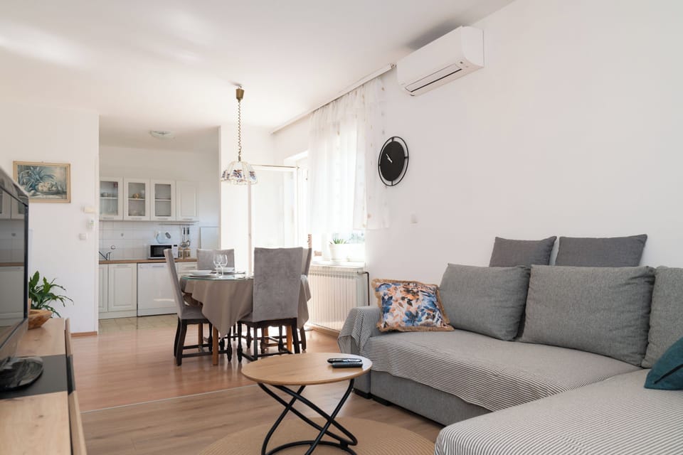 Living and dining room
