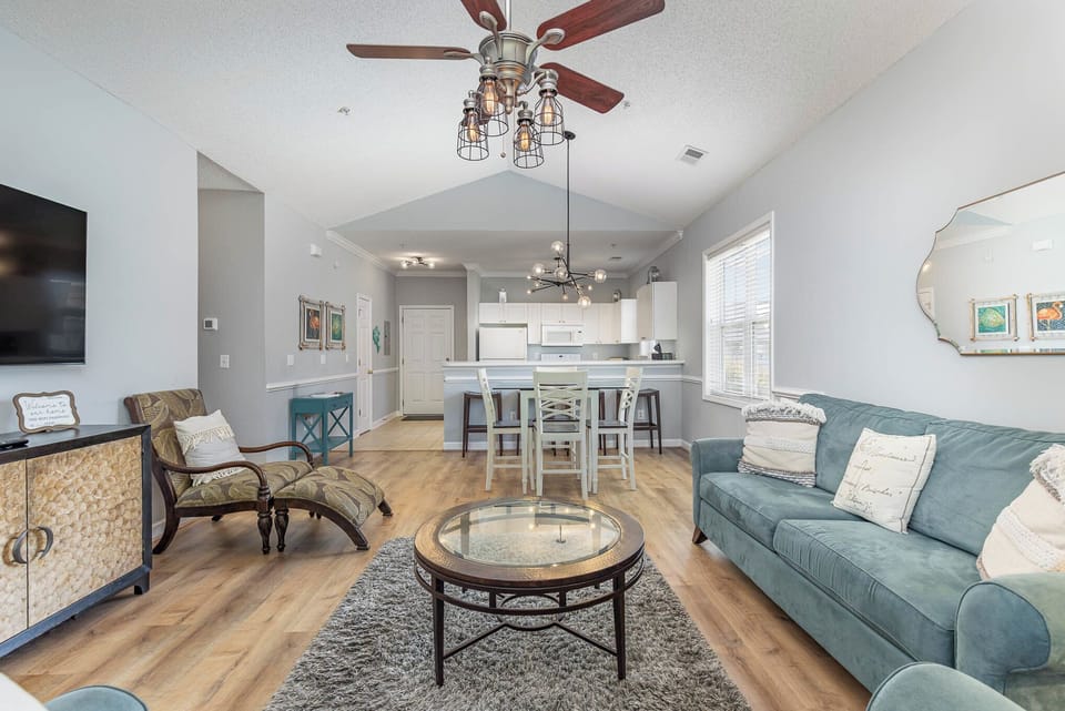 Living Room/Dining Room