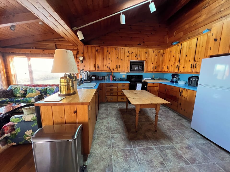 Large kitchen with two sinks 