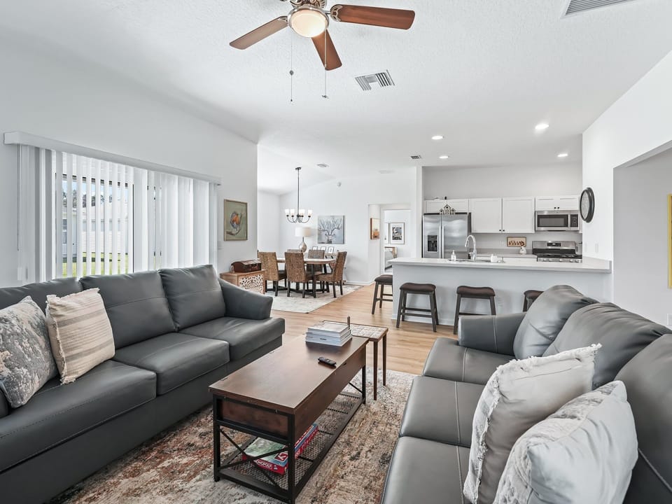 6-_OpulentREMedia-14