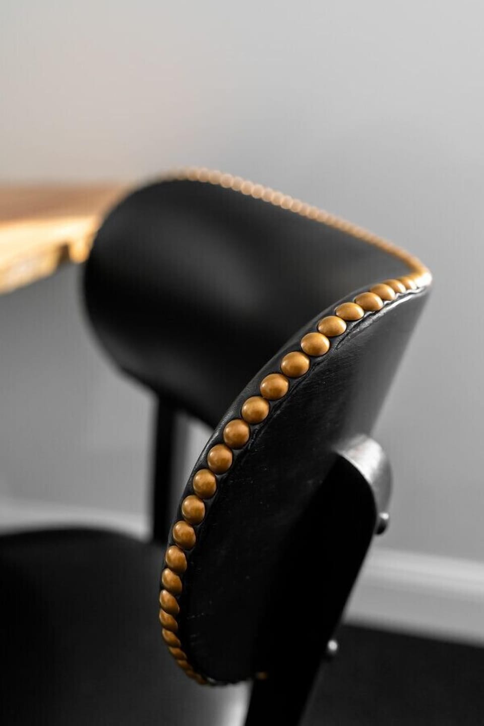 desk chair