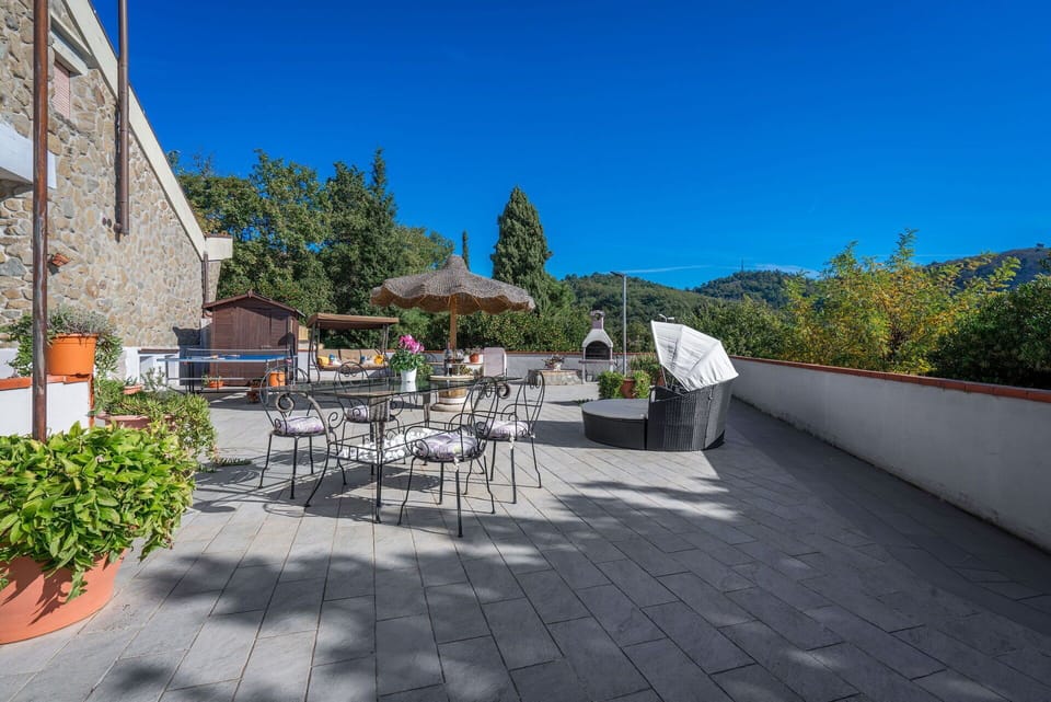 Autumn, Balcony / Terrace / Patio, Spring, Summer