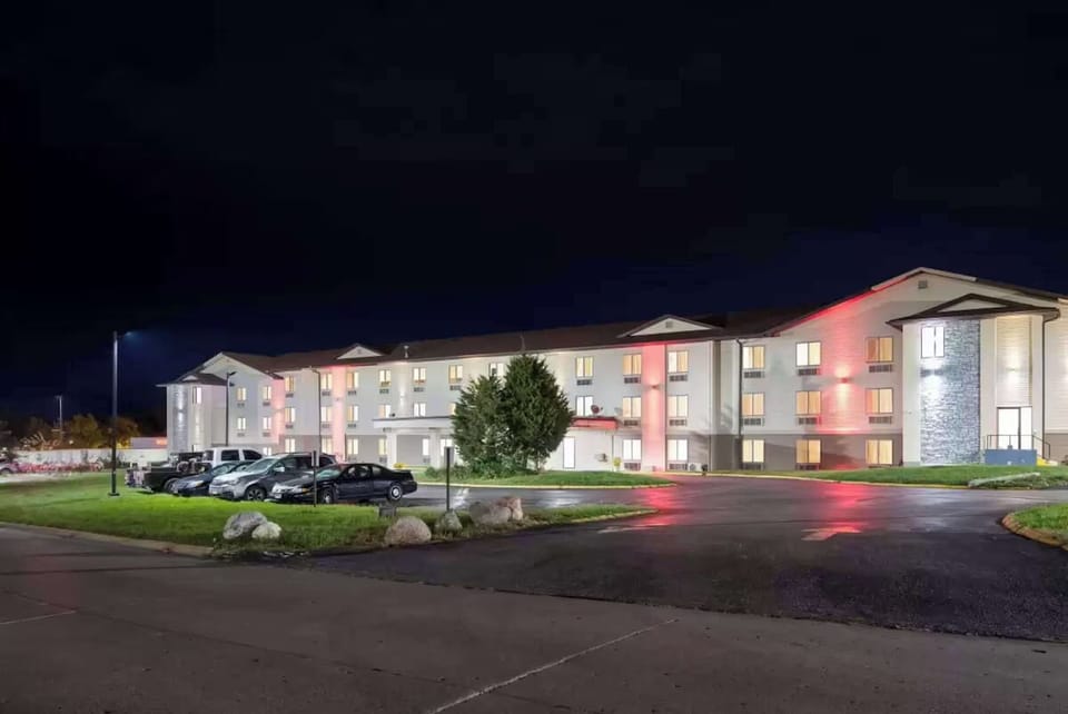 Pull in with ease and enjoy well-lit parking access