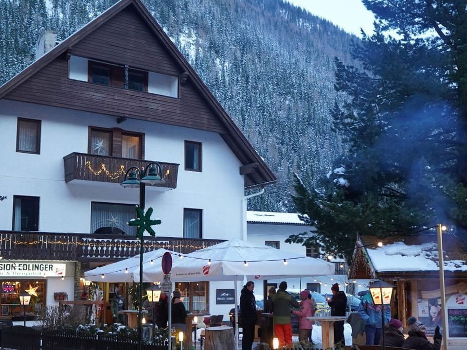 Single room 8 - Pension Edlinger Bed and Breakfast in Carinthia, Austria