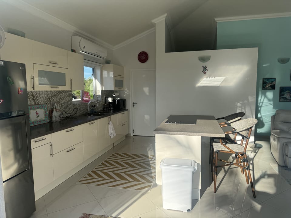 kitchen and bar