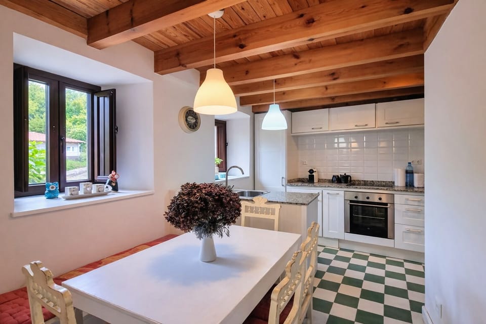 Kitchen or kitchenette,Garden view