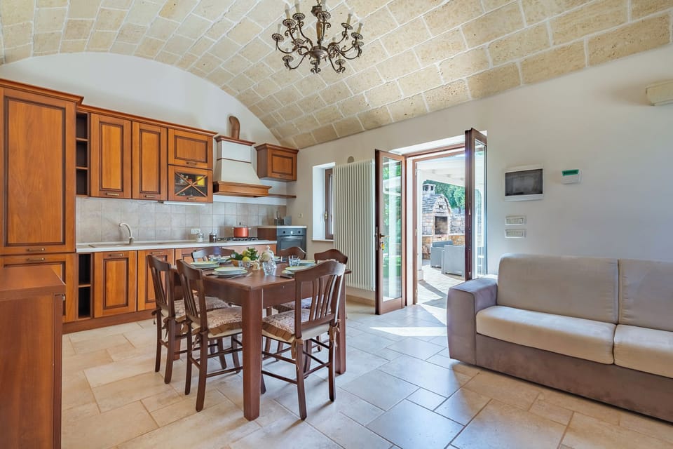 Kitchen and dining area