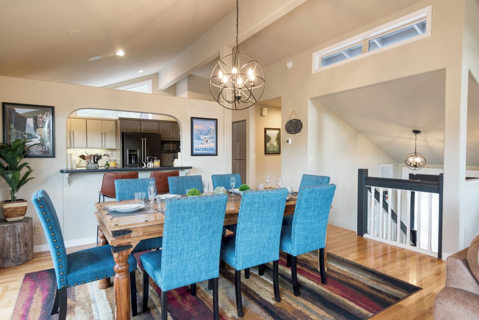 Open floor plan.