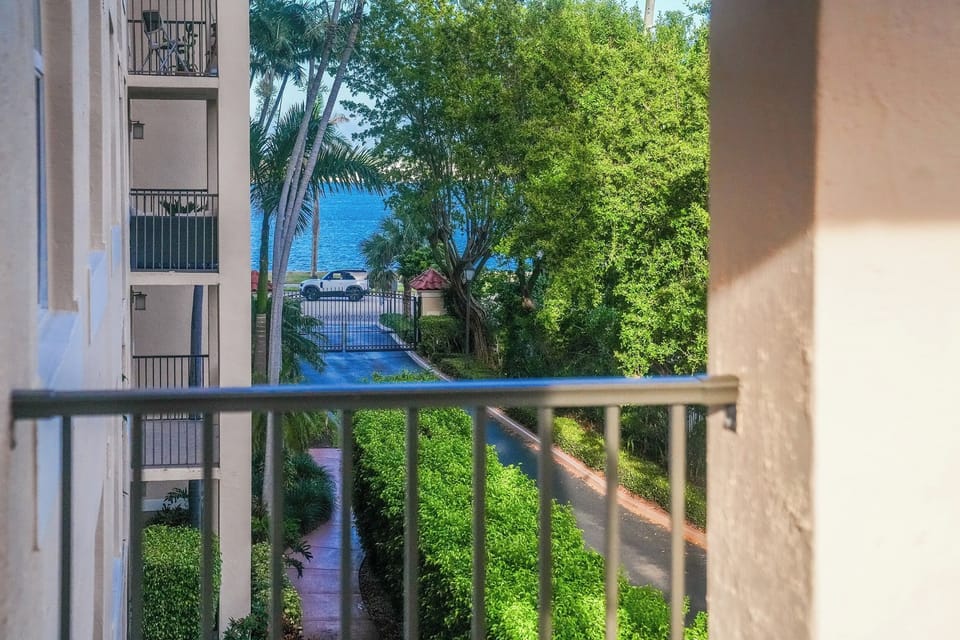 Balcony with Water View