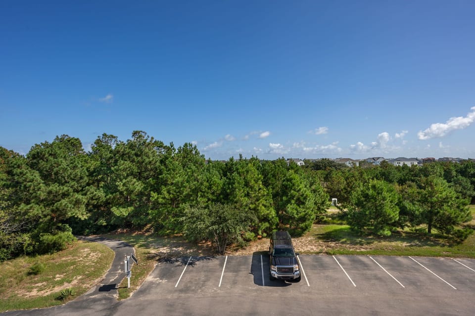 M842: Bella Vita OBX | Top Level Sun Deck