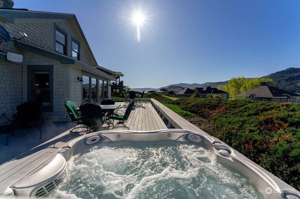 Hot tub and deck
