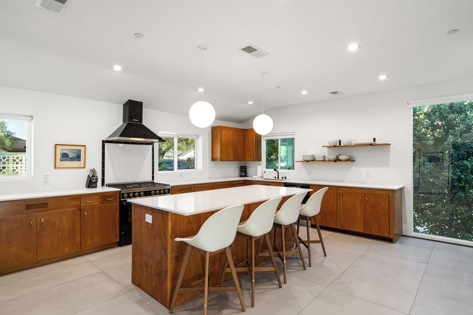 Kitchen island and bar seating for 4.