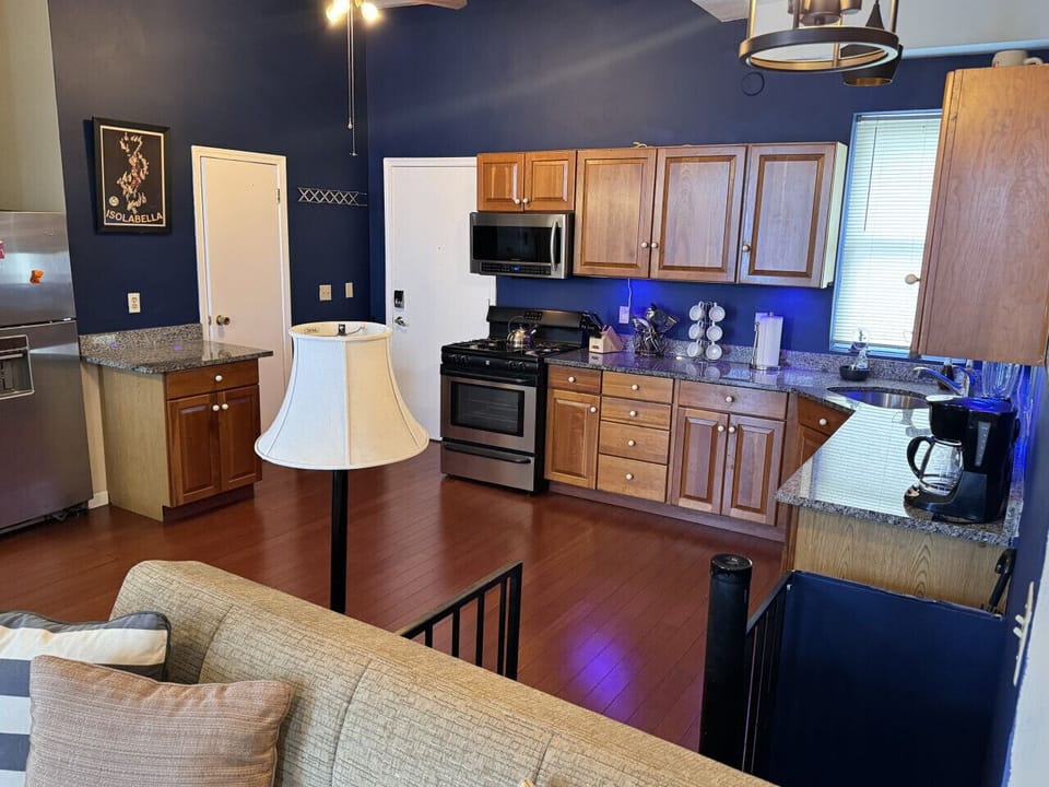 Kitchen /living room