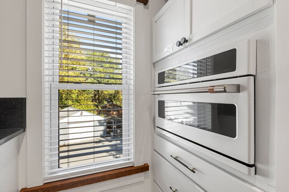 New appliances, maintaining simplicity to ensure your stay in stress free.