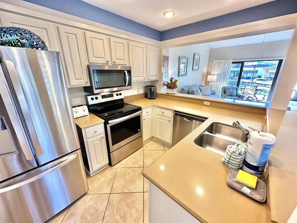 Fully stocked kitchen