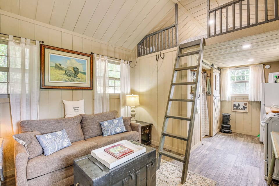 Living Room | Free WiFi | Mini-Split Heat & A/C