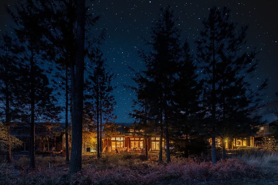 Suncadia Cabin under the stars from the golf course