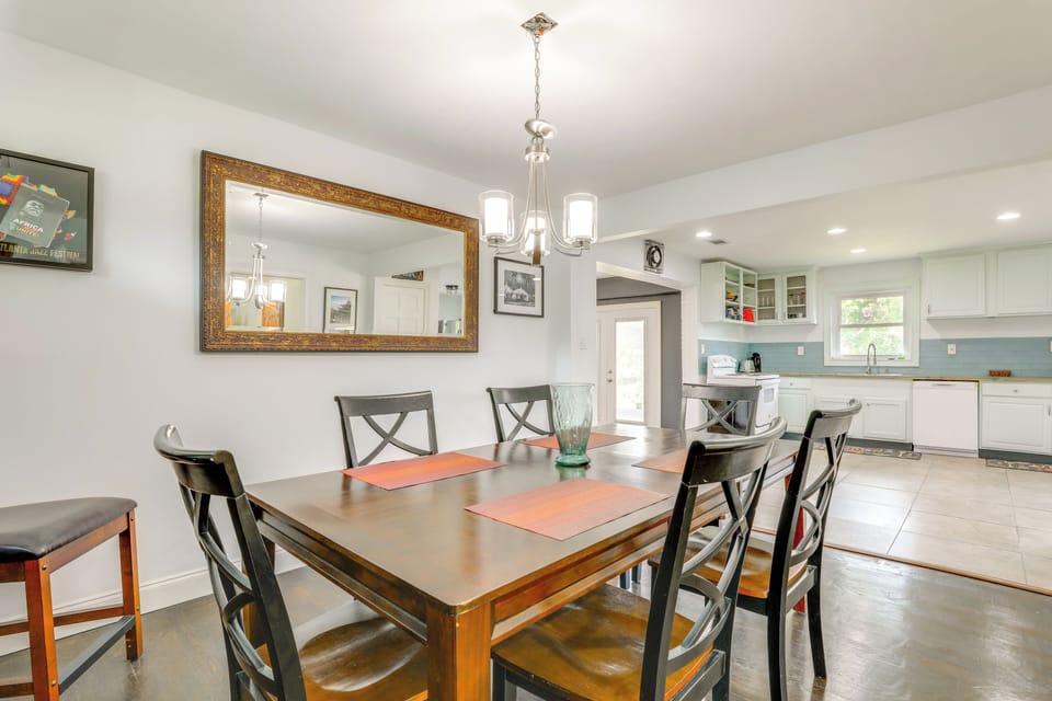 Dining Area | Free WiFi | Multi-Level Home