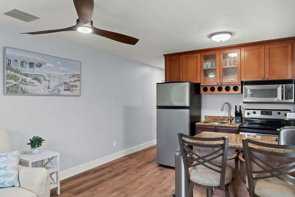 Fully stocked kitchen and dining area
