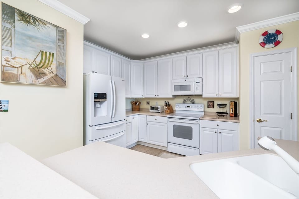 Sunset Island 2 Hidden Cove Way, Unit 2D Kitchen Area