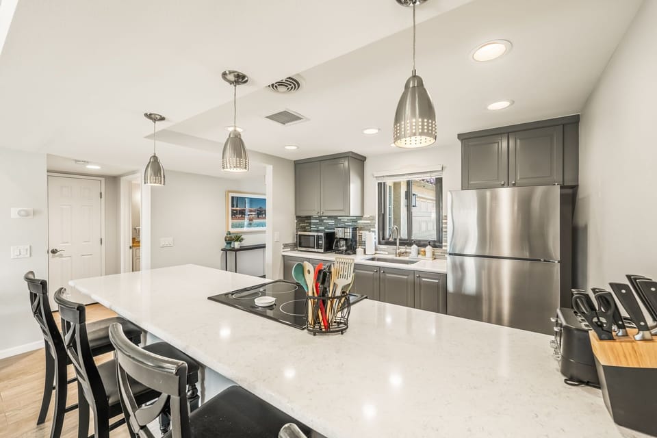 Kitchen (1)
