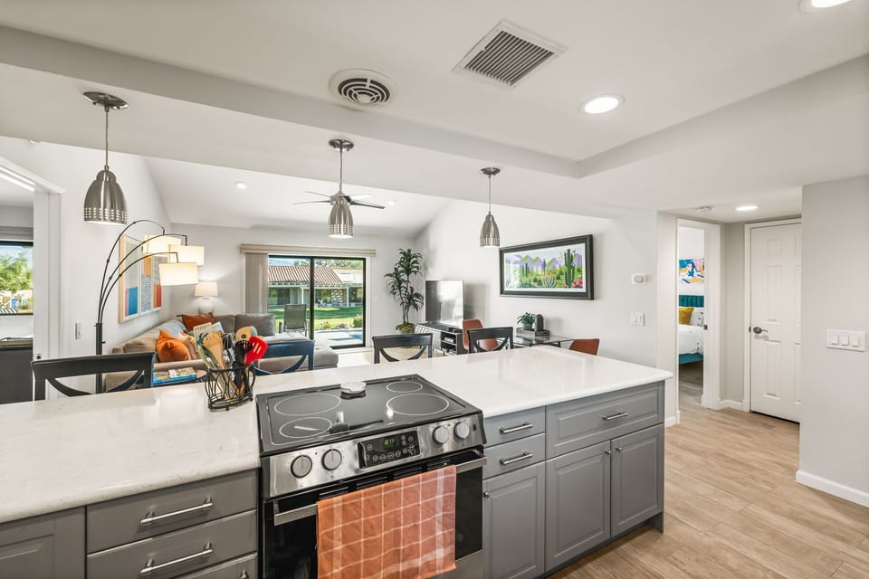Kitchen (2)