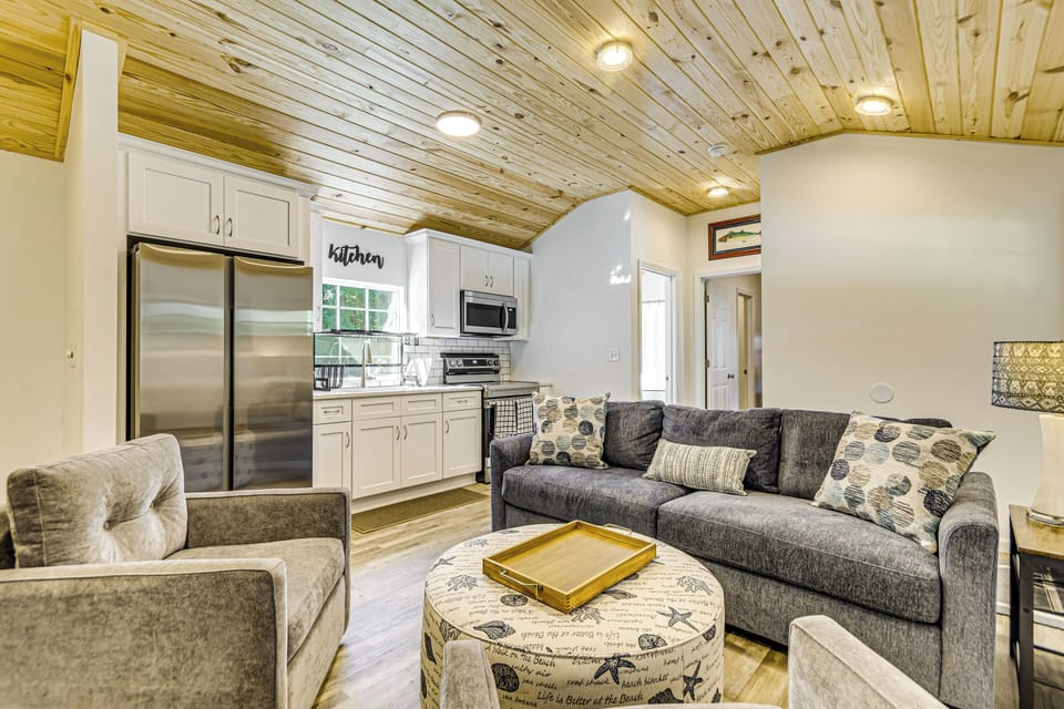 Living Room | Queen Sleeper Sofa | Mini-Split A/C & Heating