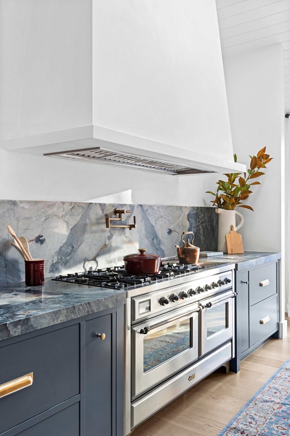 Gourmet Kitchen adorned with blue quartz