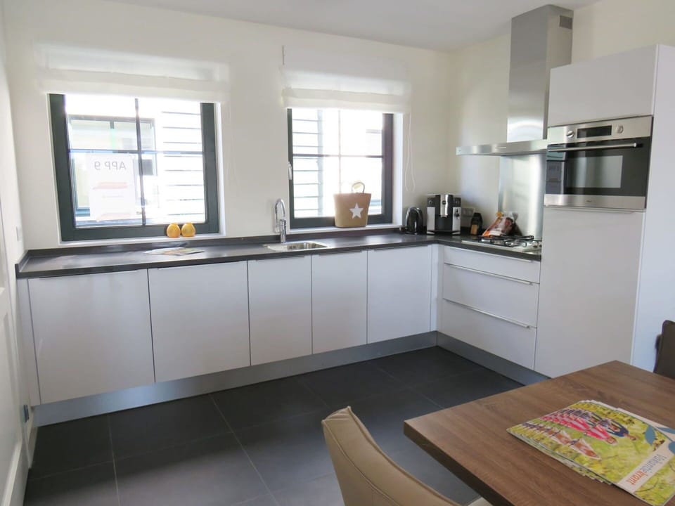 Cabinetry, Furniture, Window, Countertop, Building, Wood, Interior Design, Kitchen, Flooring