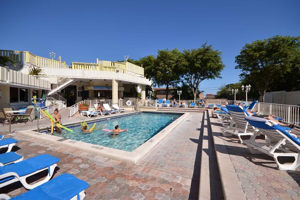 Refreshing Pool