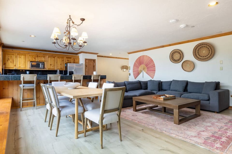 Stylish, open concept living space with stunning views