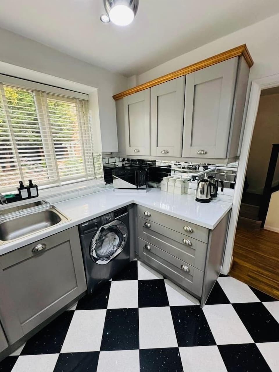 709ada2c 3138 4696 a4aa 5c8f4b9f1553