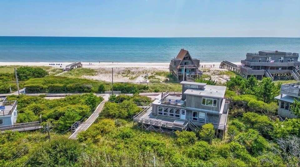 UNOBSTRUCTED Ocean Views 