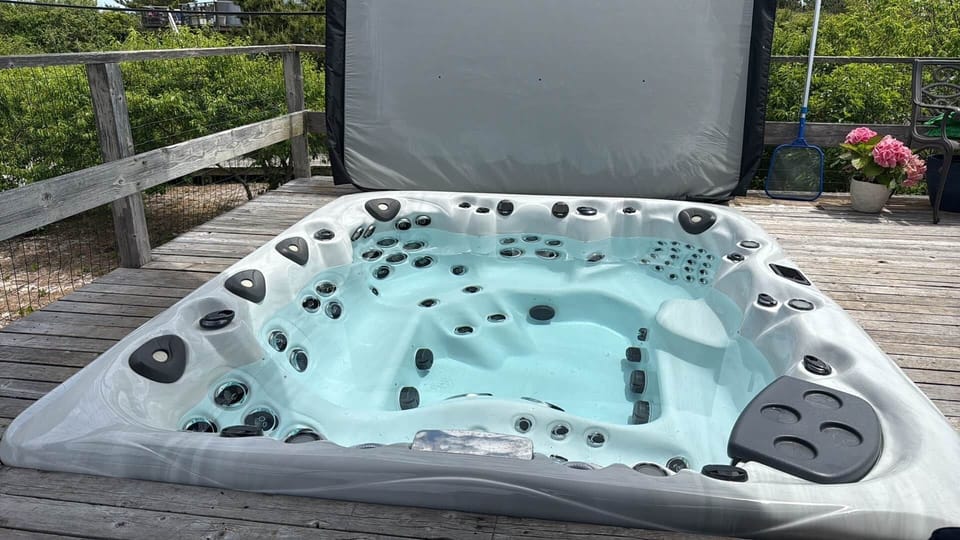 MASTERSPA LX900 SALT WATER SPA