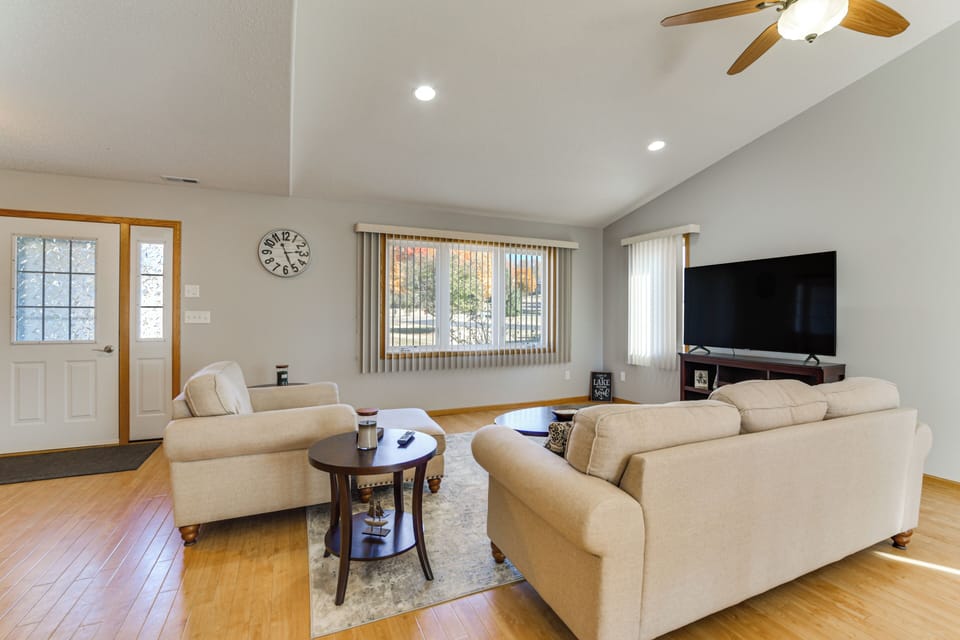 Detroit Lakes Vacation Rental | 3BR | 2BA | 2,228 Sq Ft | Step-Free Entry