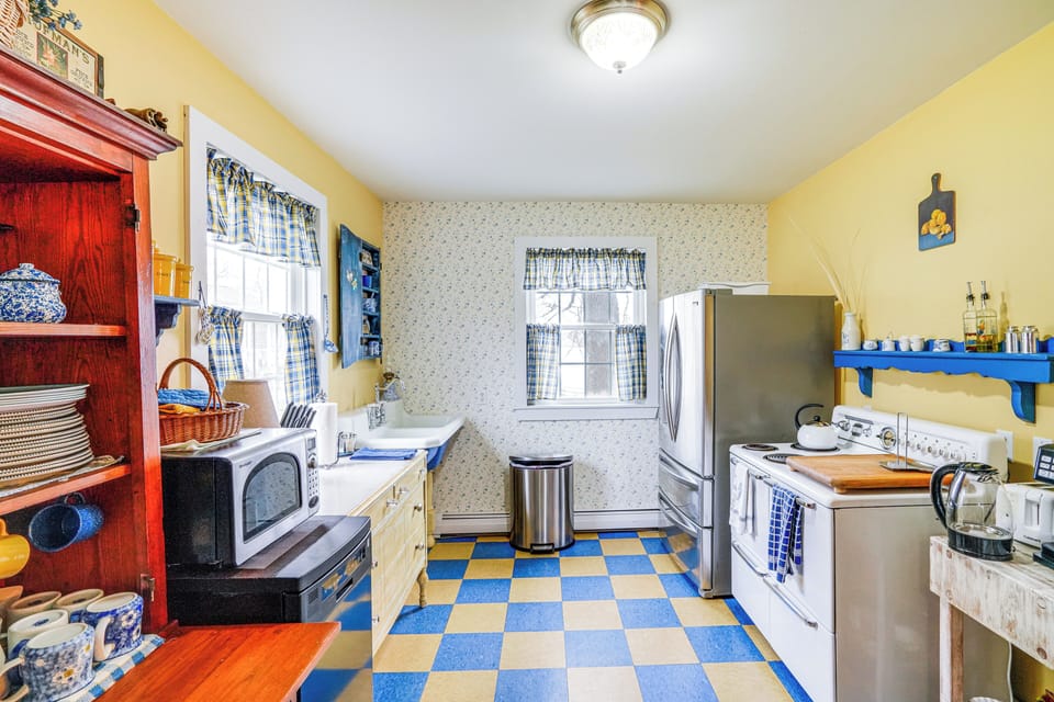 Kitchen | Cooking Basics | 1st Floor