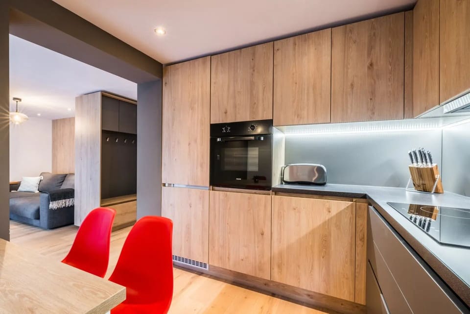 872186e KARRI Luxury apartment with spa and gym Morzine