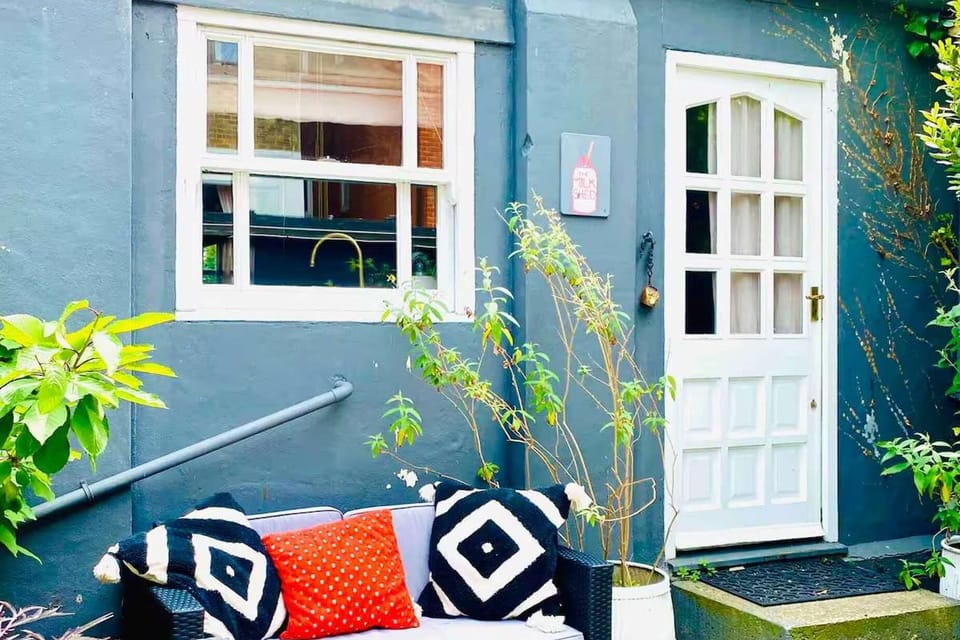 terrace area with garden furniture 