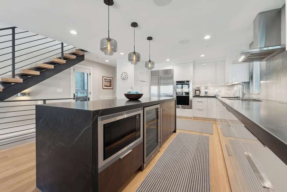 Gourmet Kitchen