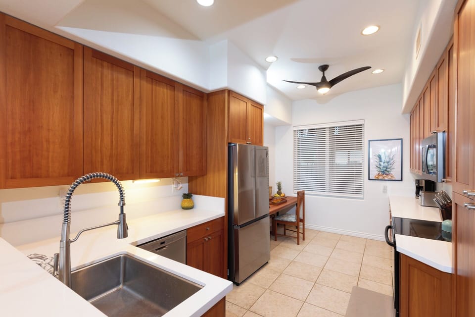 Lots of space for preparing delicious island inspired meals
