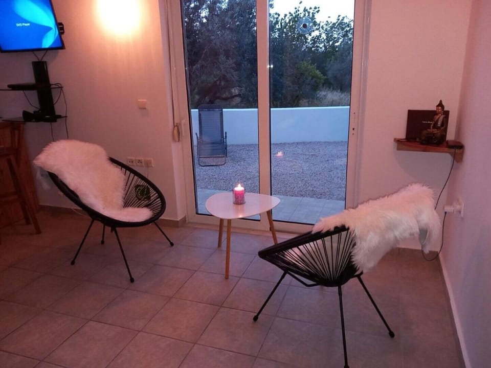 Part of our inside seating
