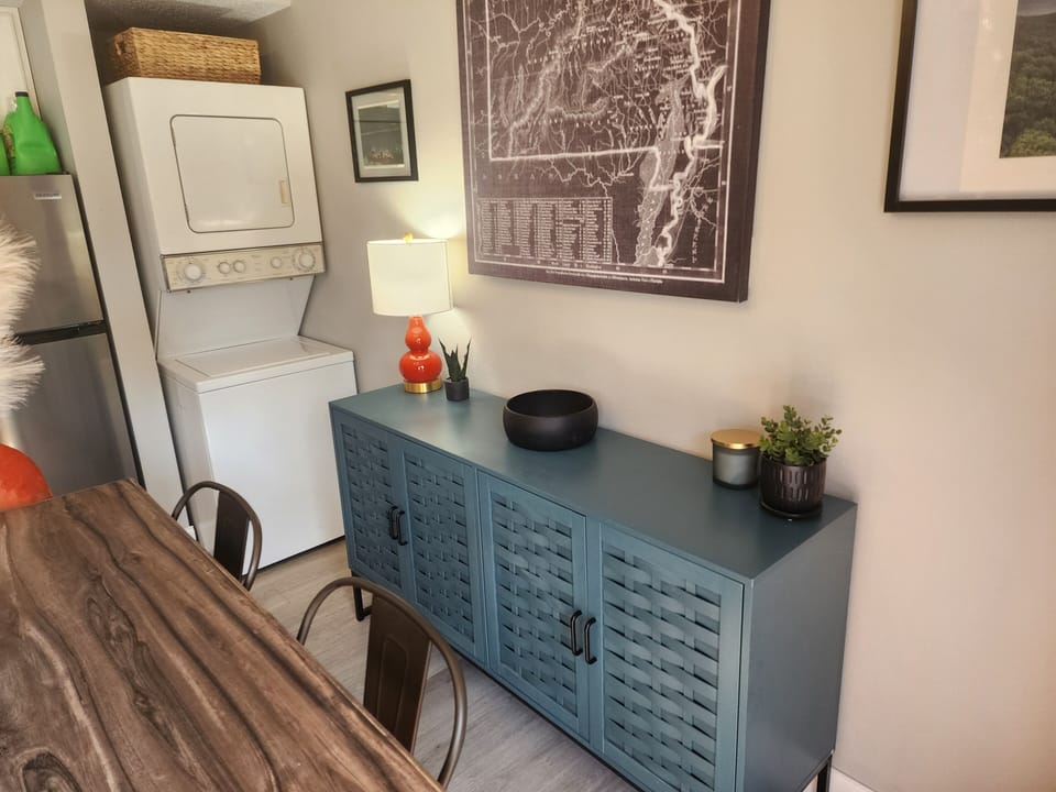 Washer/Dryer in unit