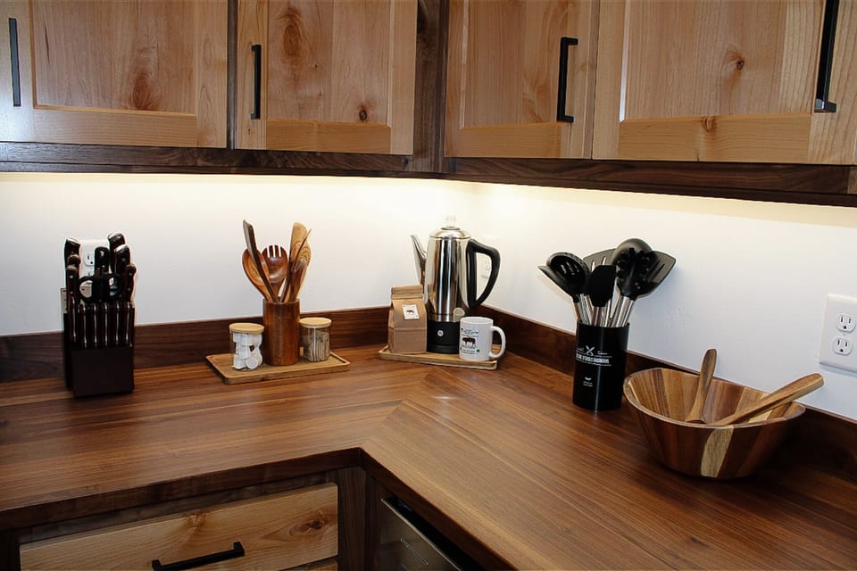Fully Stocked Kitchen