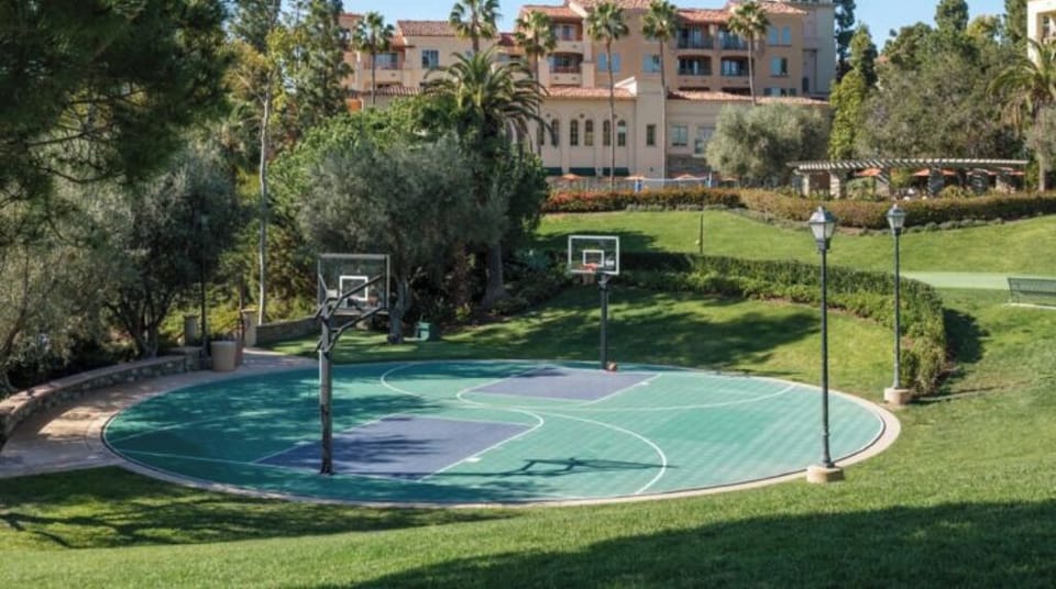 Sport court